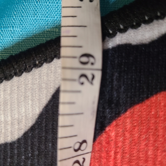 Hello Kitty Shaped Rug - Picture 4 of 4